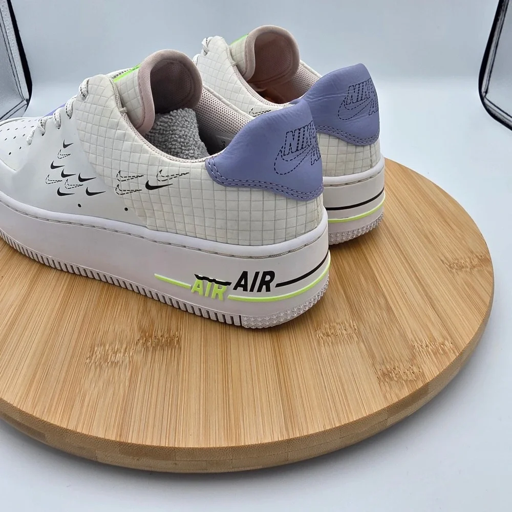 Nike Air Force 1 Sage Low LX White Multi-Swoosh Platform Sneakers CU5315-100 - Picture 3 of 13